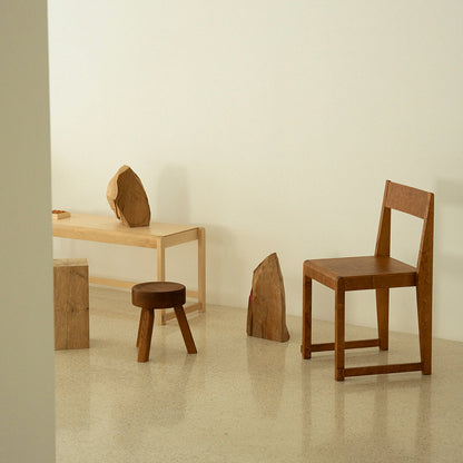 Bench 01