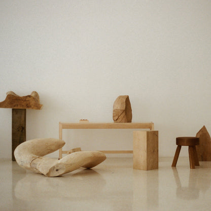 Bench 01