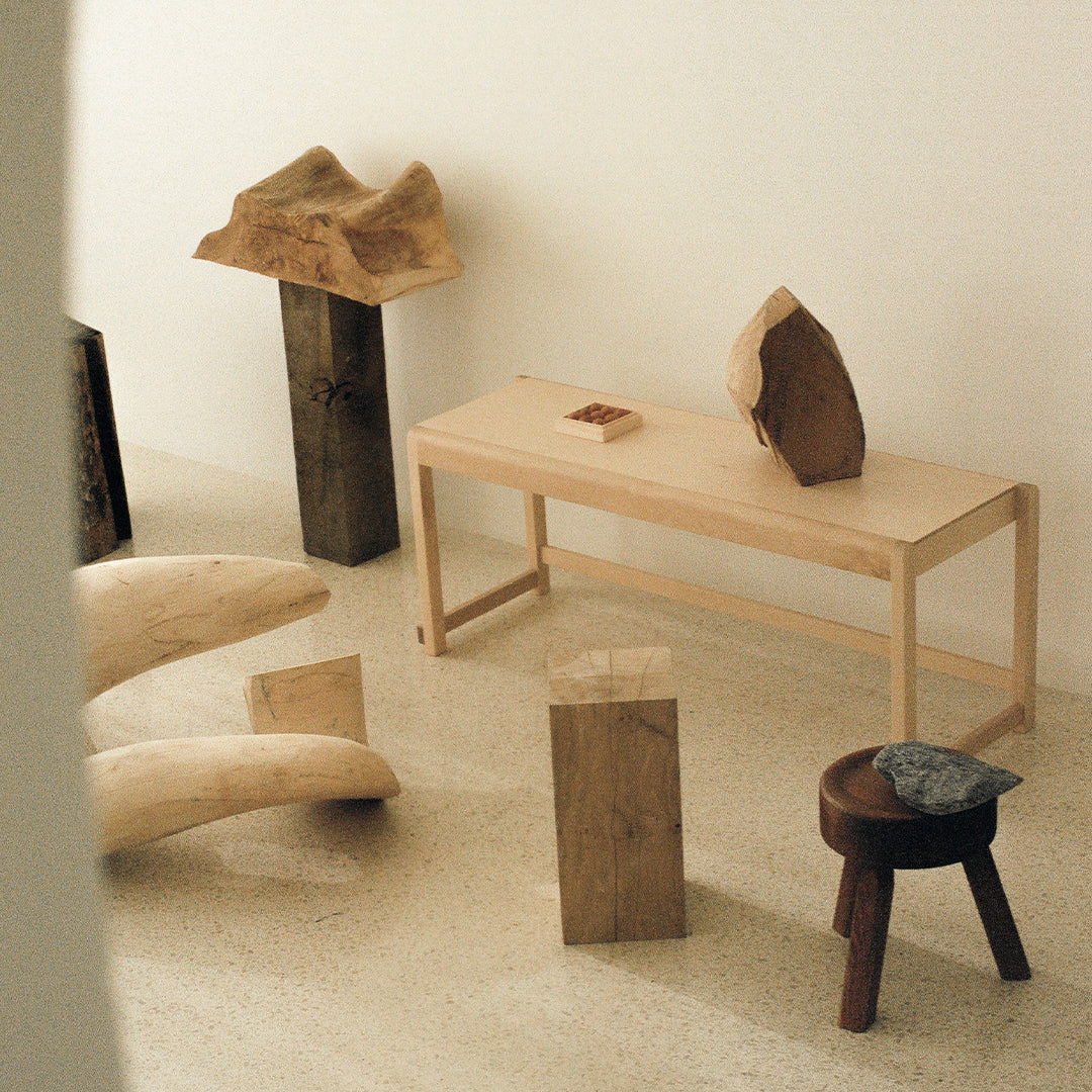 Bench 01