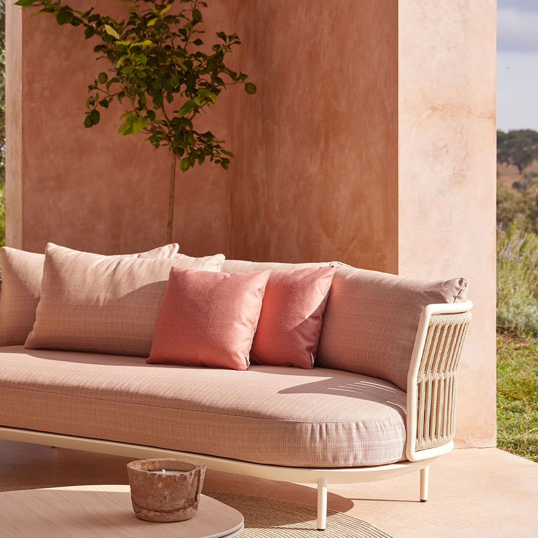 Amba Woven Outdoor - 3-Seater Sofa w/ Armrest