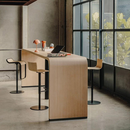 Brunch 180 Desk