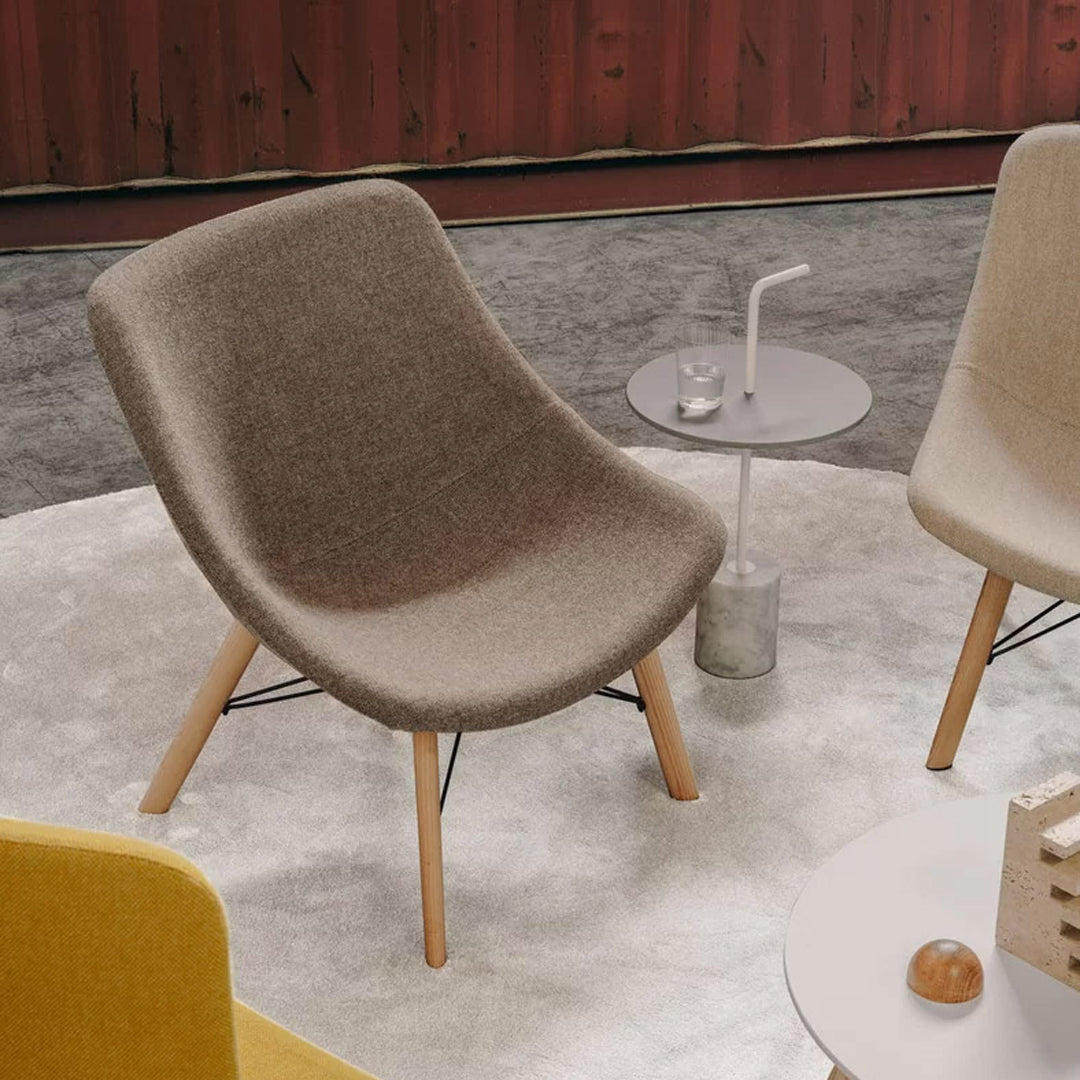 Auki Lounge Chair - Wooden Base