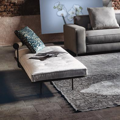 415 Tube Daybed
