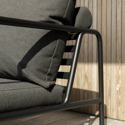 AVON Outdoor Lounge Chair