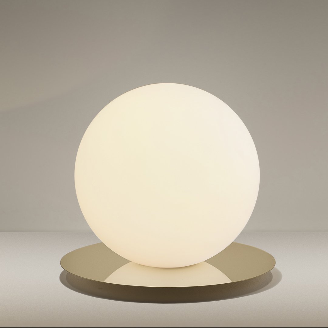 Bola Sphere Table Lamp