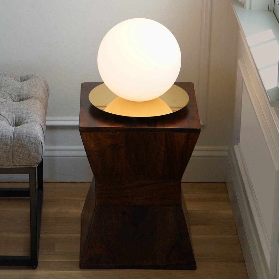 Bola Sphere Table Lamp