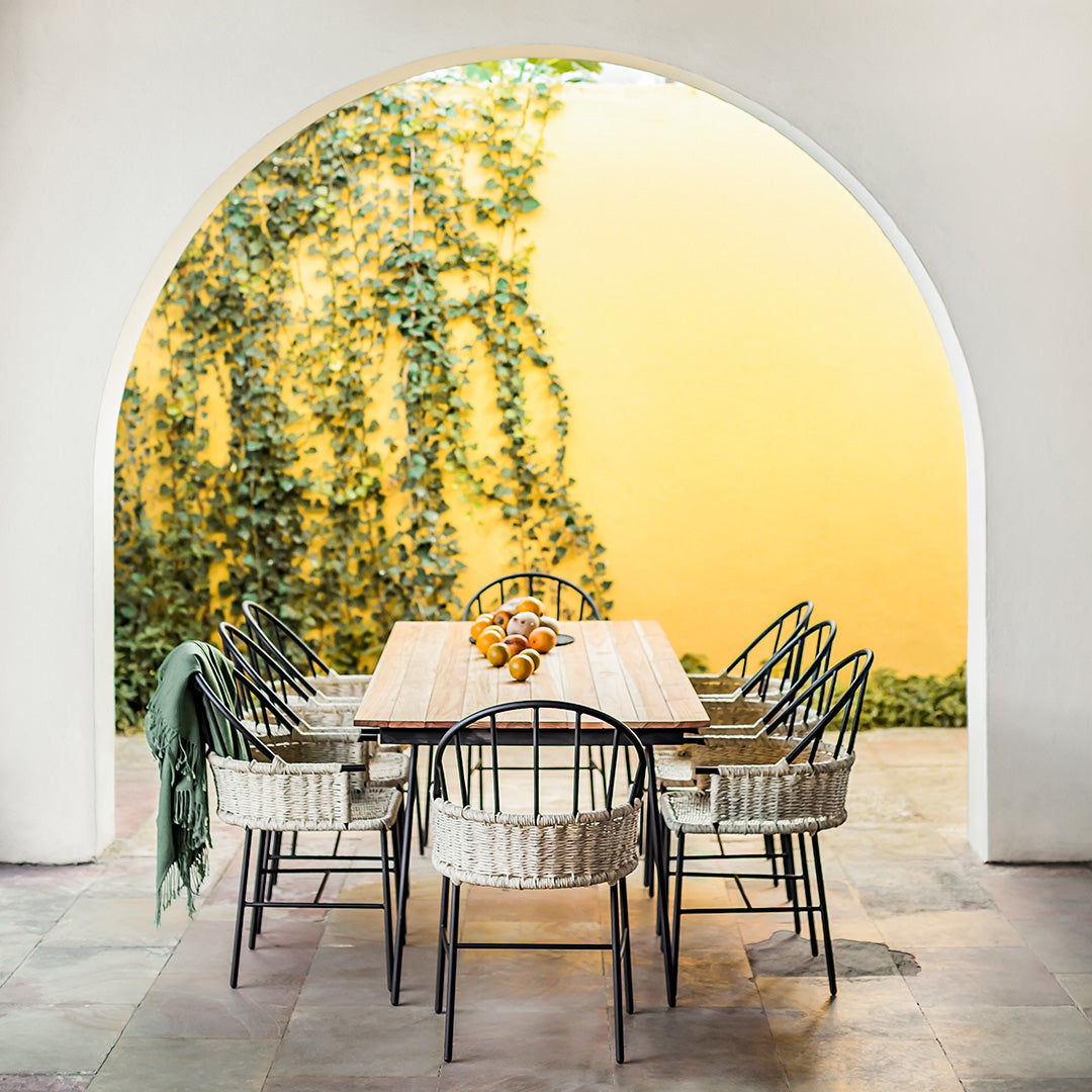 1730 Outdoor Dining Armchair w/ Cushion