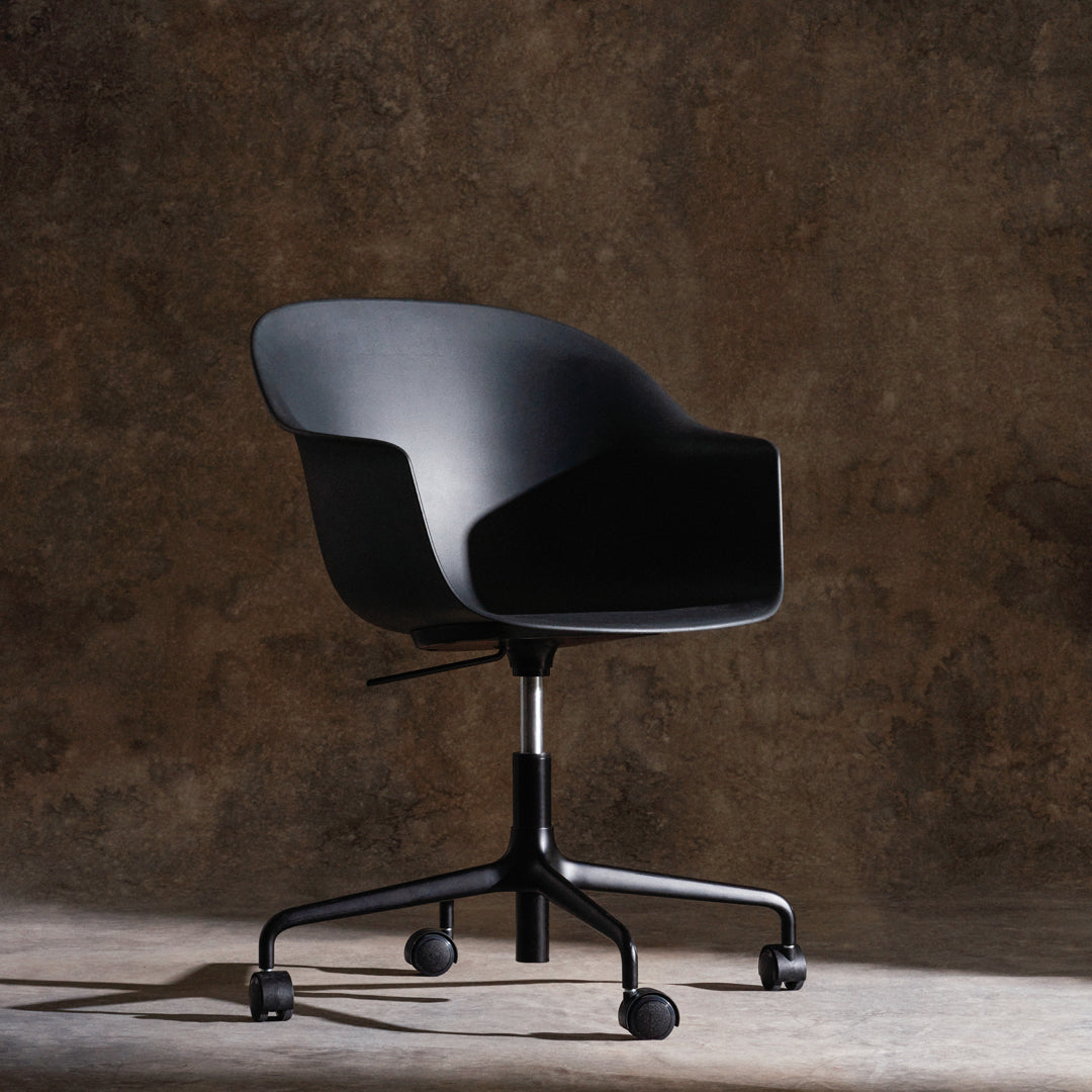 Bat Meeting Chair - 4-Star Base w/ Casters - Height Adjustable