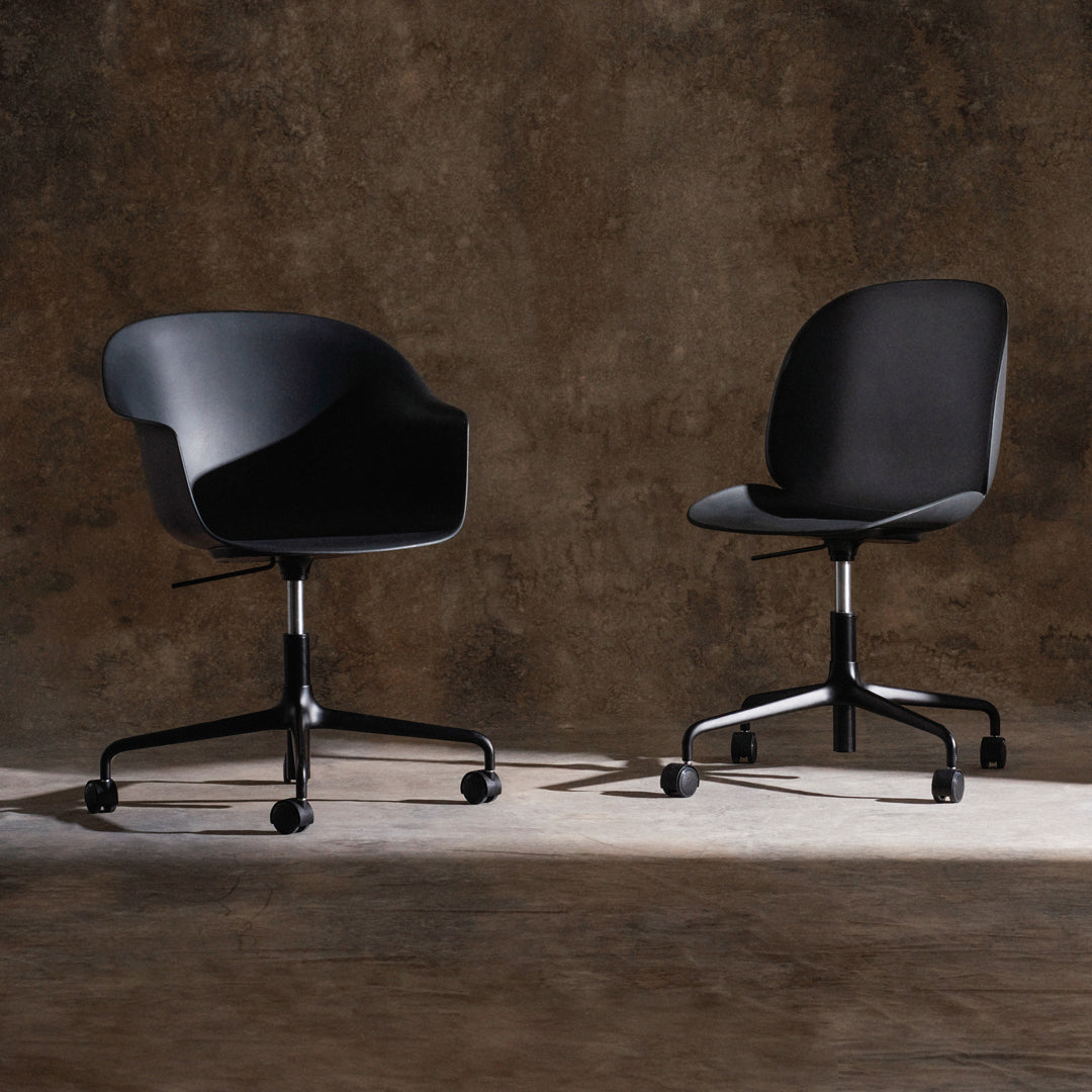 Bat Meeting Chair - 4-Star Base w/ Casters - Height Adjustable