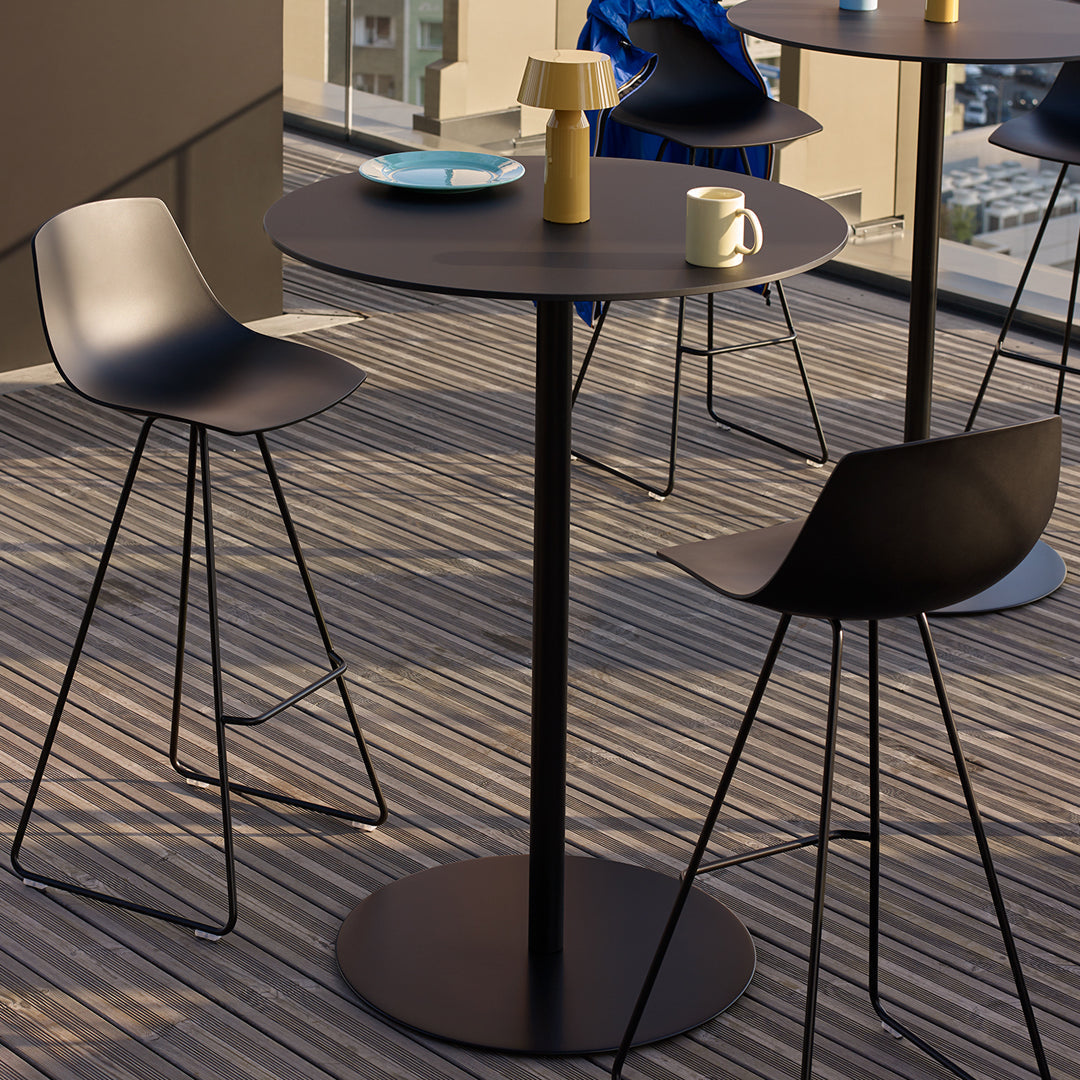 Brio Outdoor Bar Table - Circle
