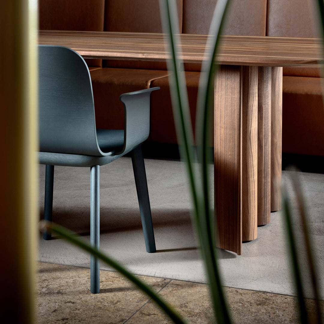Aeon Comfort Armchair