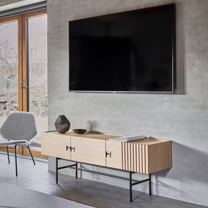 Array Sideboard