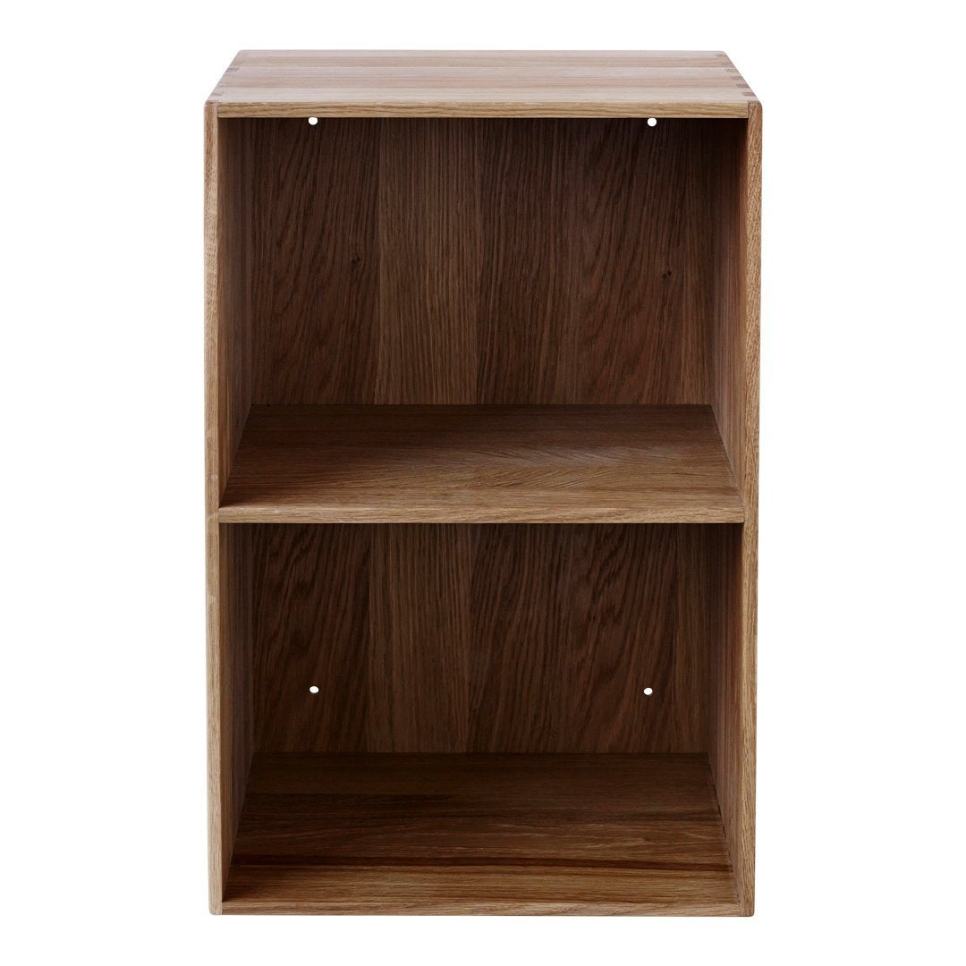 B98 Bookshelf
