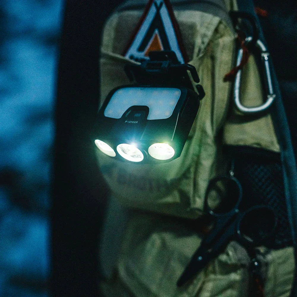 CLAYMORE Capon 200H Cap Light