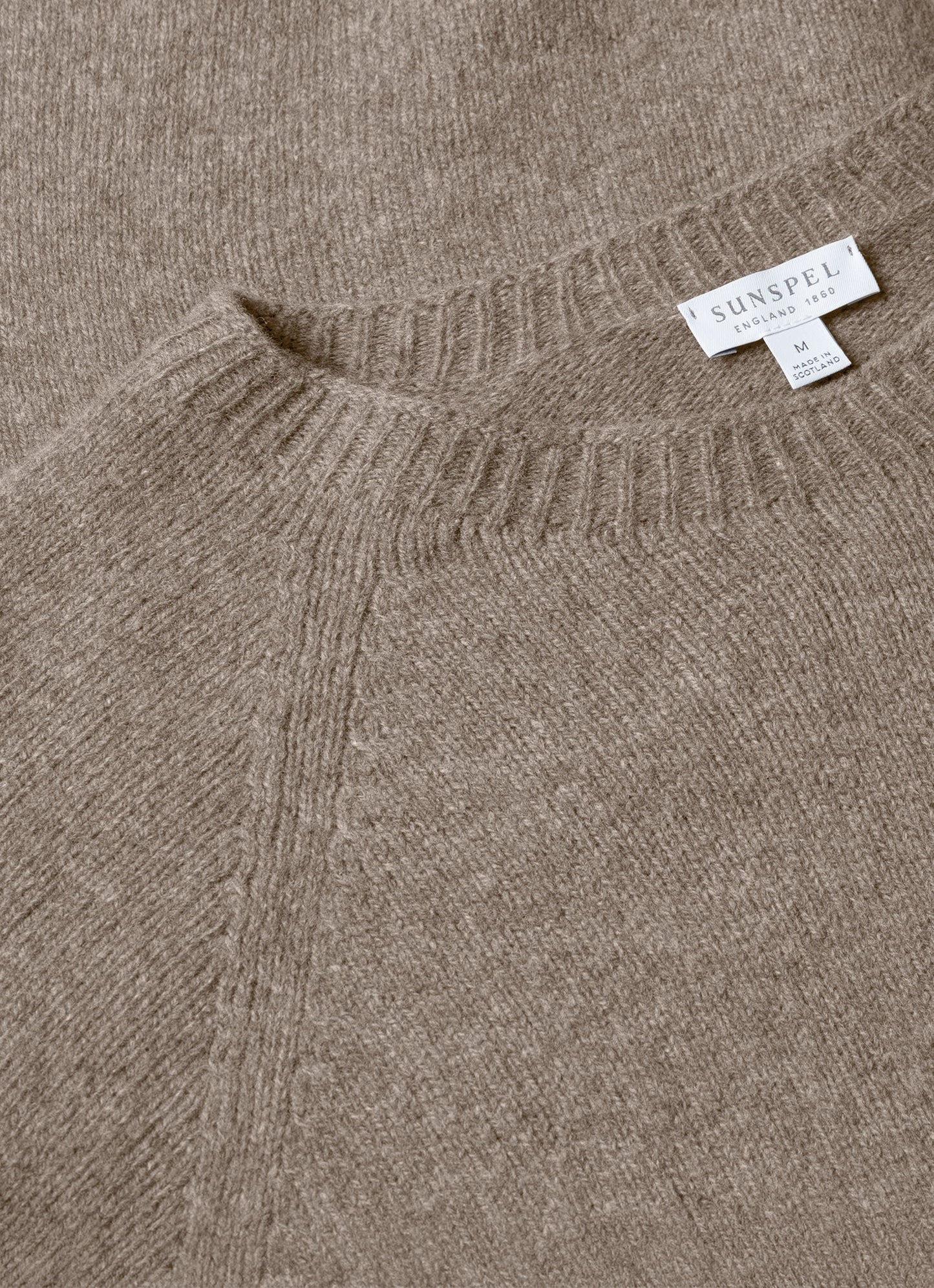 Mens Lambswool Crew Neck Jumper In Bark Mjum8066 Brgc
